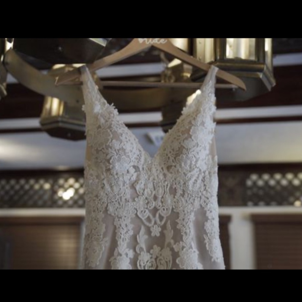 Justin Alexander 8919 Wedding Dress